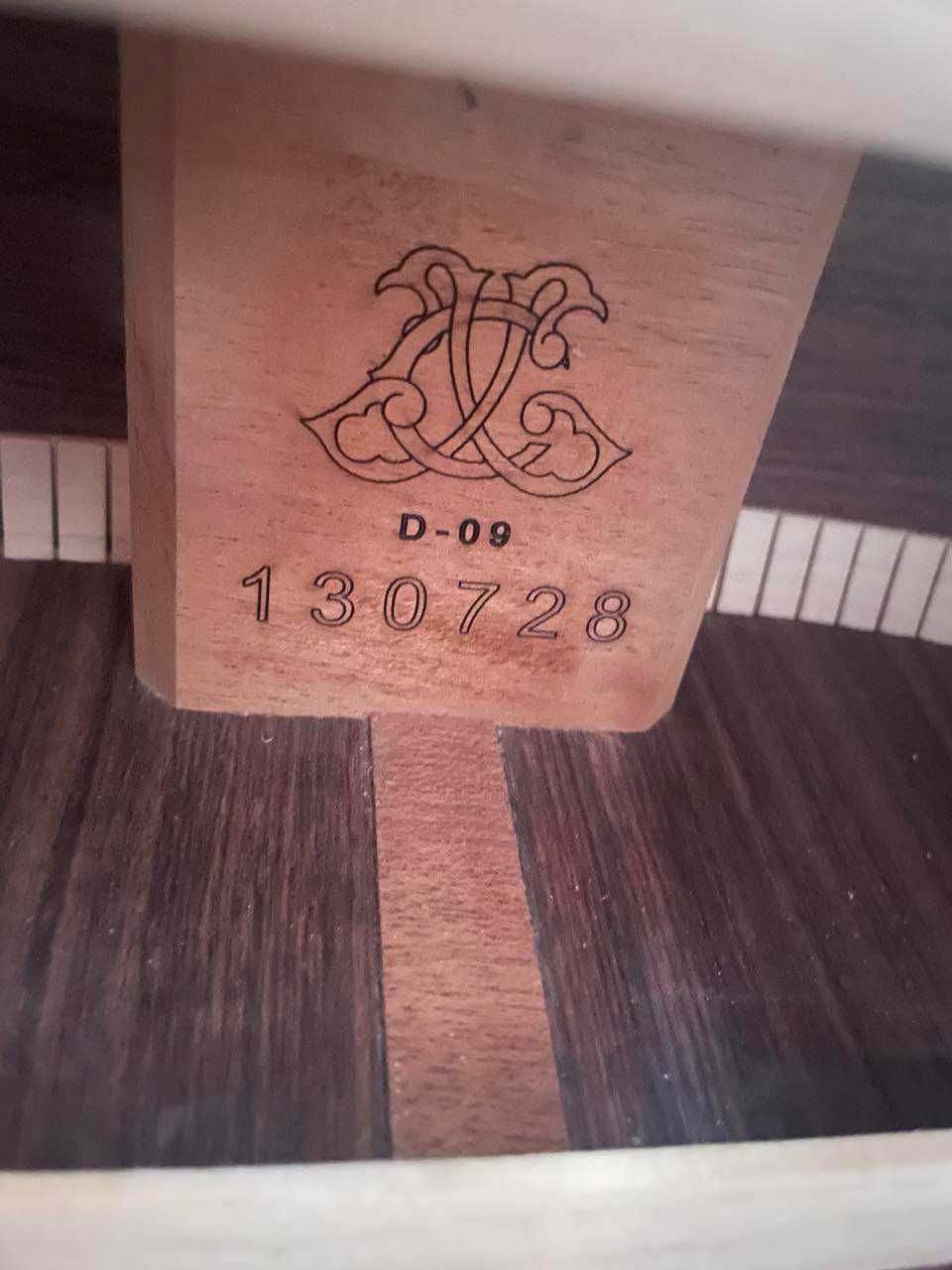 Larrivee D-09 USA -2016 r. Super stan !