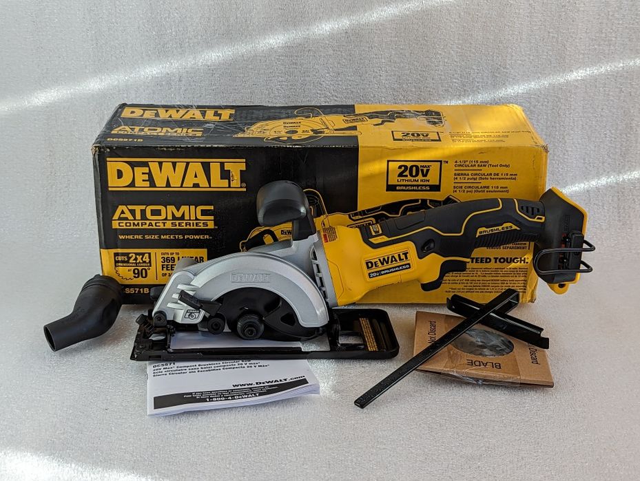 DeWALT DCS571 20V Atomic Циркулярна дискова пила торцовка паркетка