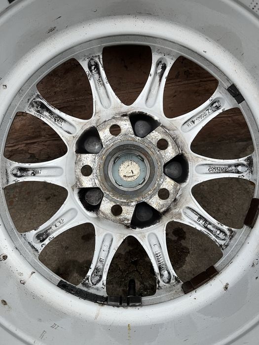 Комплект дисків з резиною r15