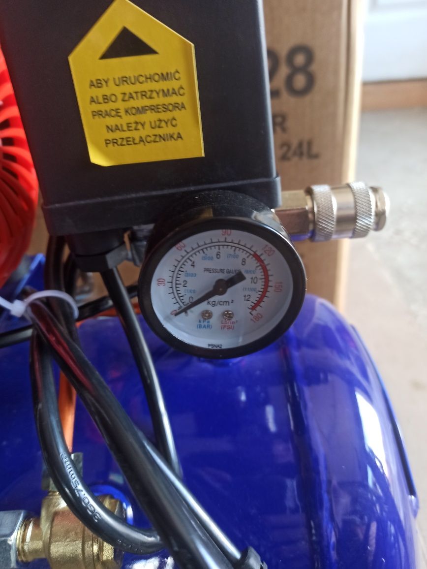 Kompresor KRAFT&dele KD2128 24L bez olejowy nowy komplet