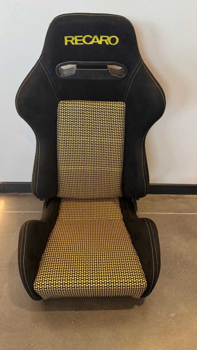 Baquer tipo Recaro Preta e Amarela