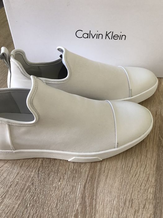 Новые кожаные слипоны, кеды Calvin Klein размер 7,5