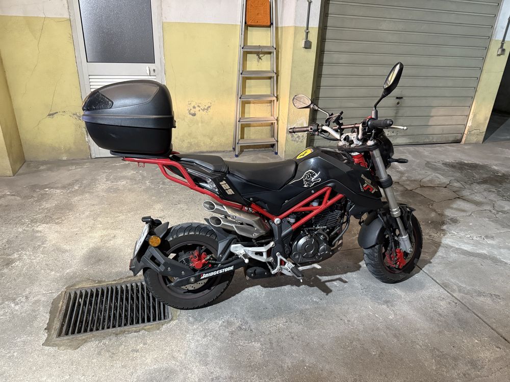 Benelli tnt 125