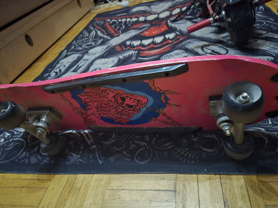 Deskorolka różowoczarna