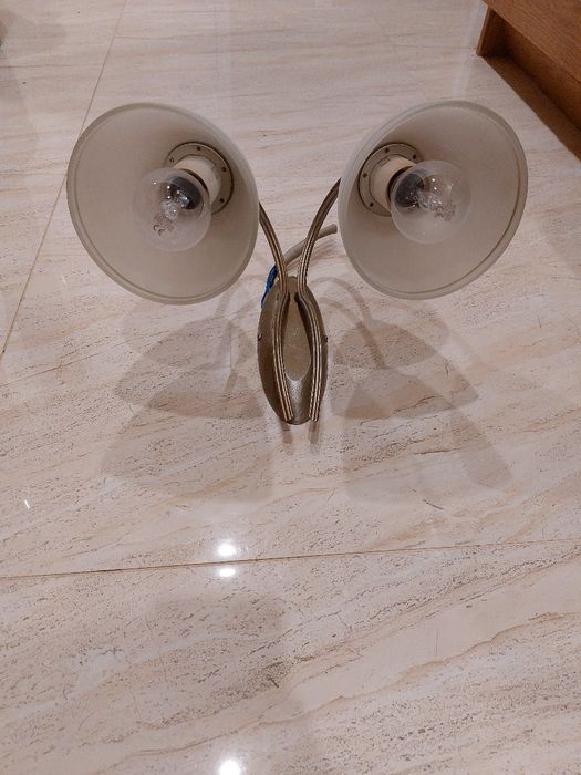 Lampa sufitowa..