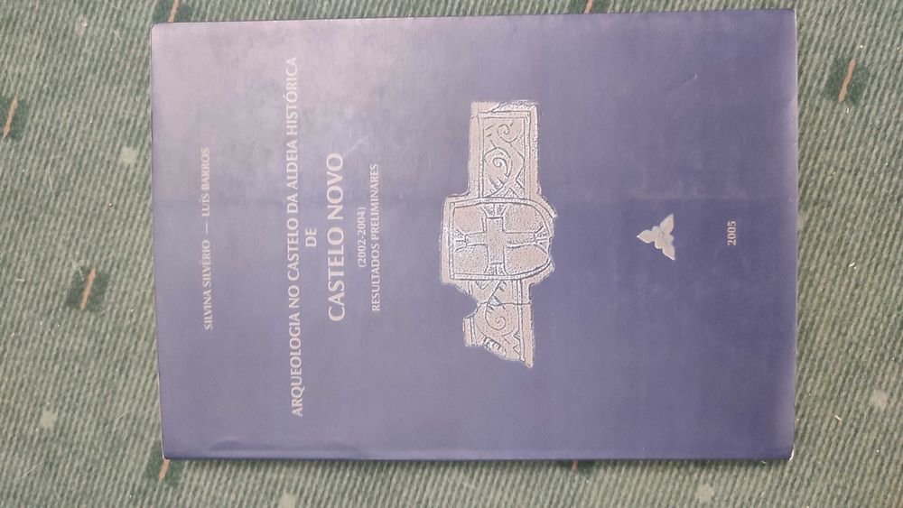 Arqueologia no Castelo da Aldeia Histórica de Castelo Novo