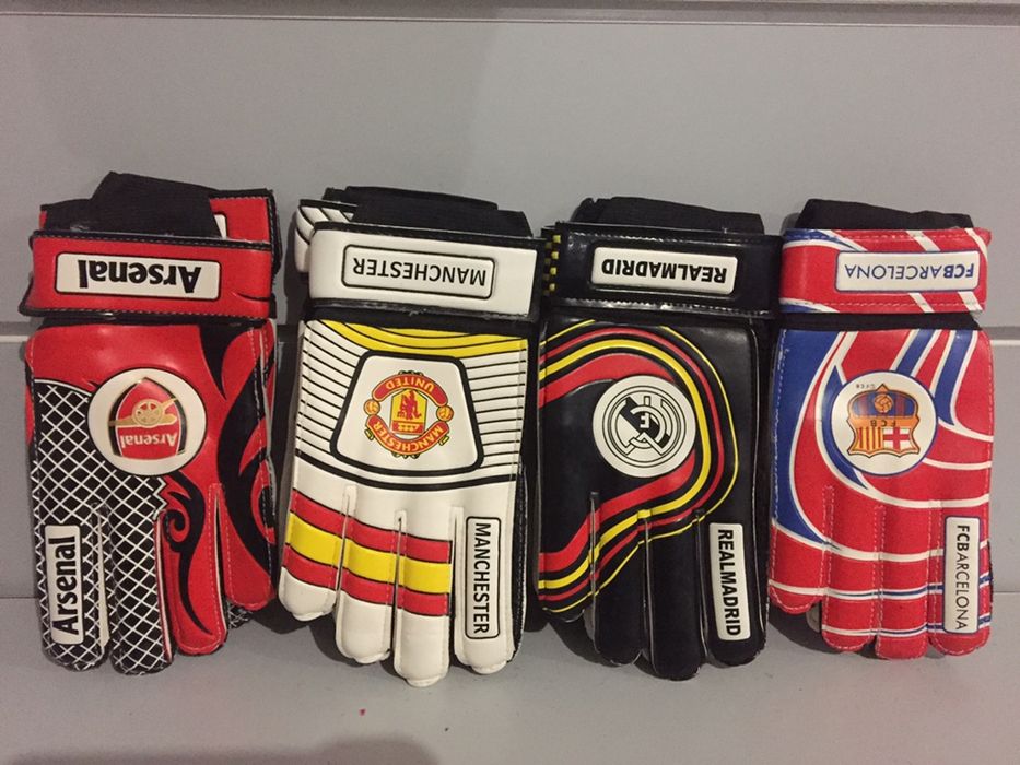 Вратарские футбольные перчатки Воротарські рукавиці 7,8,9