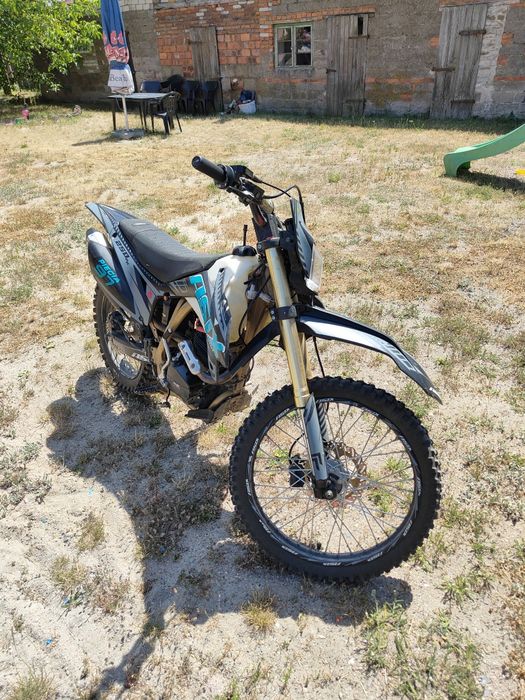 ASIX XB-88 250cc