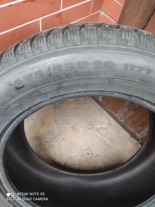 Продам зимову гуму (шиповану) Nokian Hakkapelitta 5 275/55/20