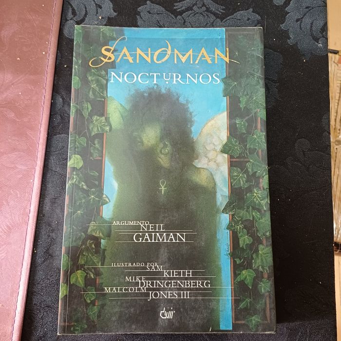 Vendo 5 livros bom estado