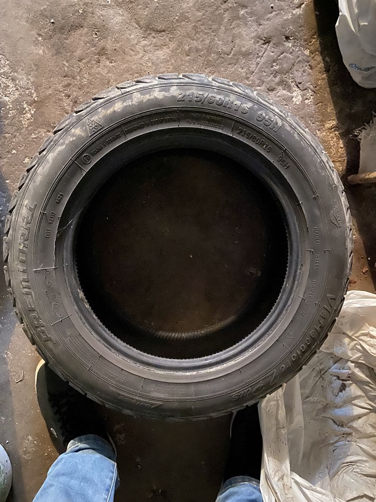 Продам шини 215/60r 16