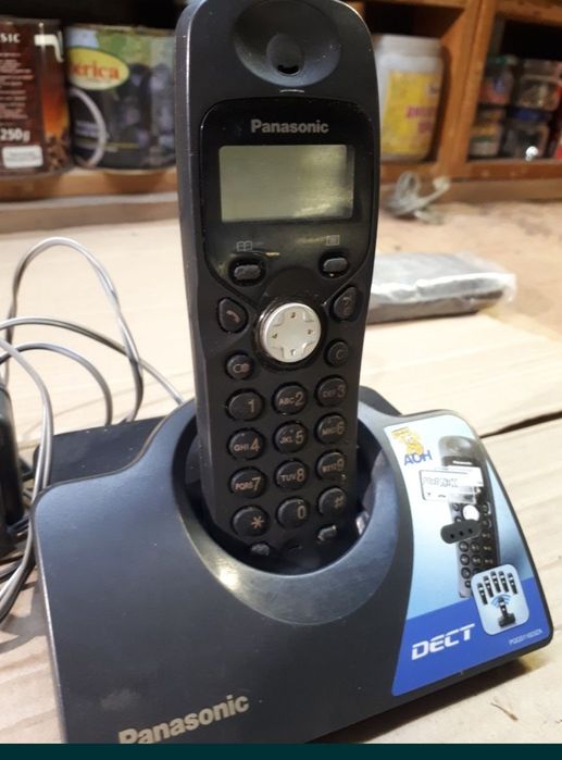 Радиотелефон
Panasonic 
KX-TCD 435 UA UAB
Полностью в отличном, рабоче