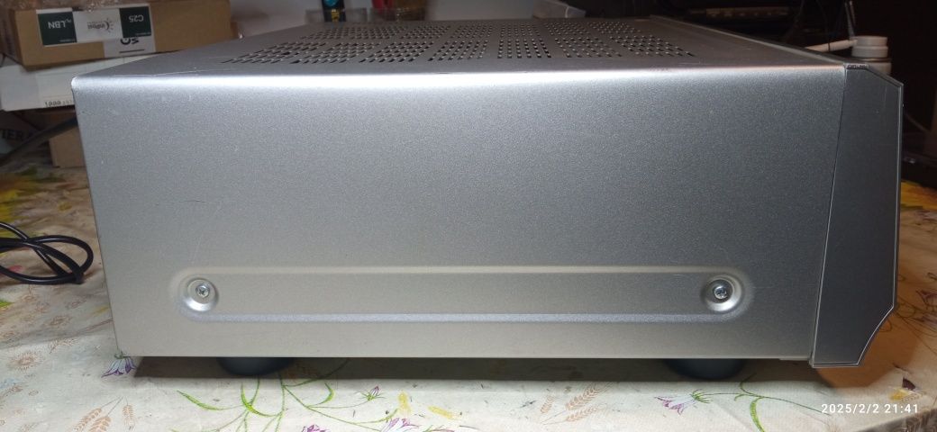 Amplituner kina domowego Onkyo HT-R340