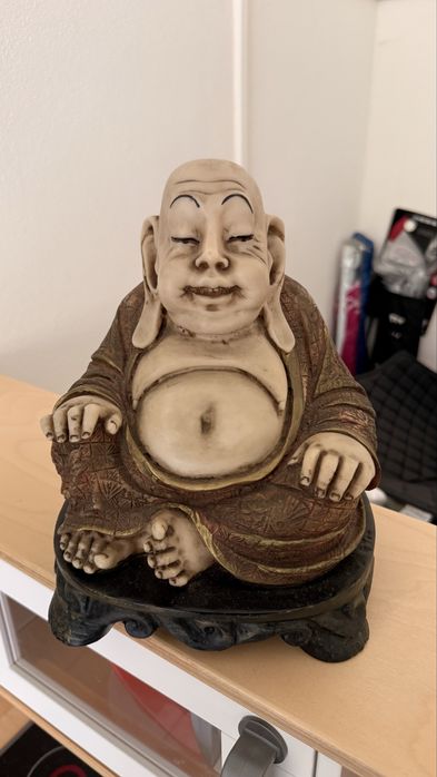 Peça de antiguidade - Buda
