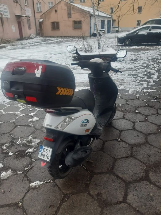 Skuter motorower  Piaggio c25 2015