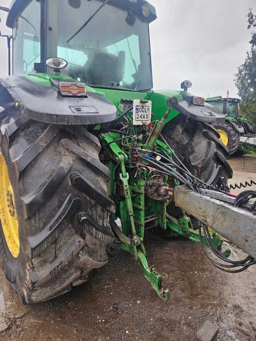 Ciągnik John Deere 7720