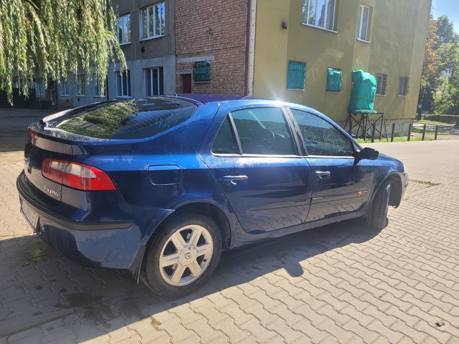 Продам автомобіль рено лагуна