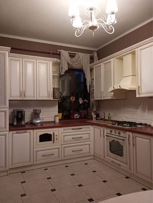 ГазТвердопаливний котелПіч між 2 спальням.Камін.Бомбосховище.ХОТЯНІВКА