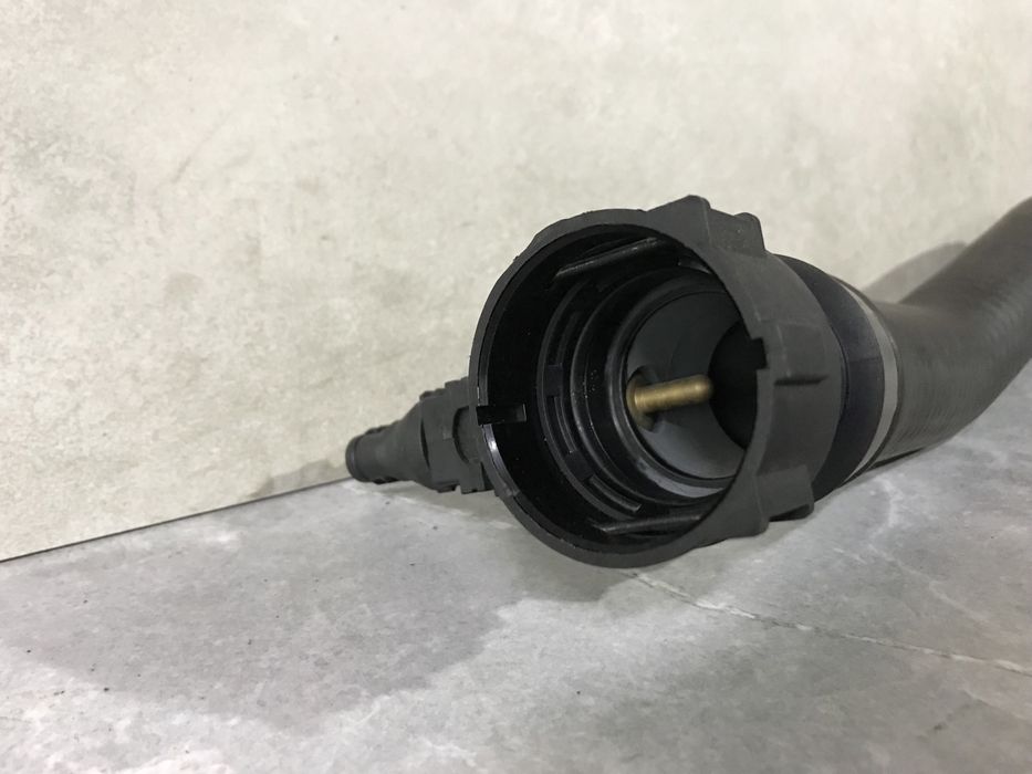Патрубок Радіатора BMW E46 N42 Нижній 7516417 1.8 2.0 Бензин БМВ Шланг