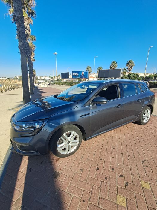 Renault Mégane Sport Tourer 1.5 dCi ECO2) – Muito Económico