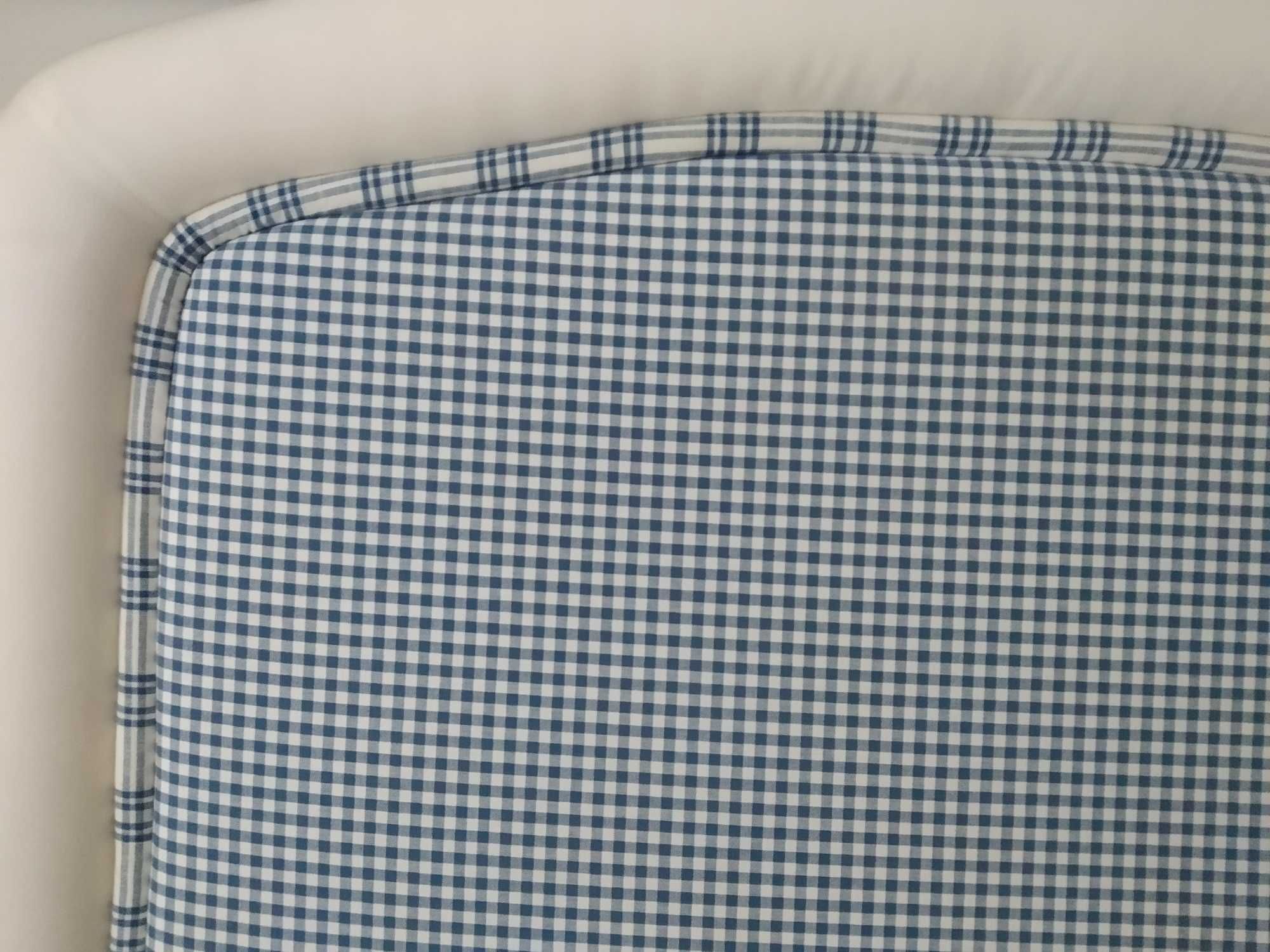 Cabeceira de cama solteiro.