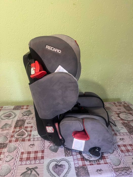 Автокресло RECARO Young Sport