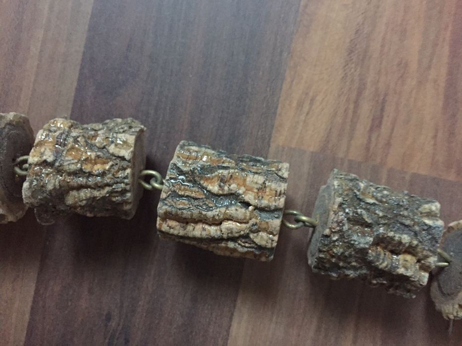 Crucifixo em madeira tratada