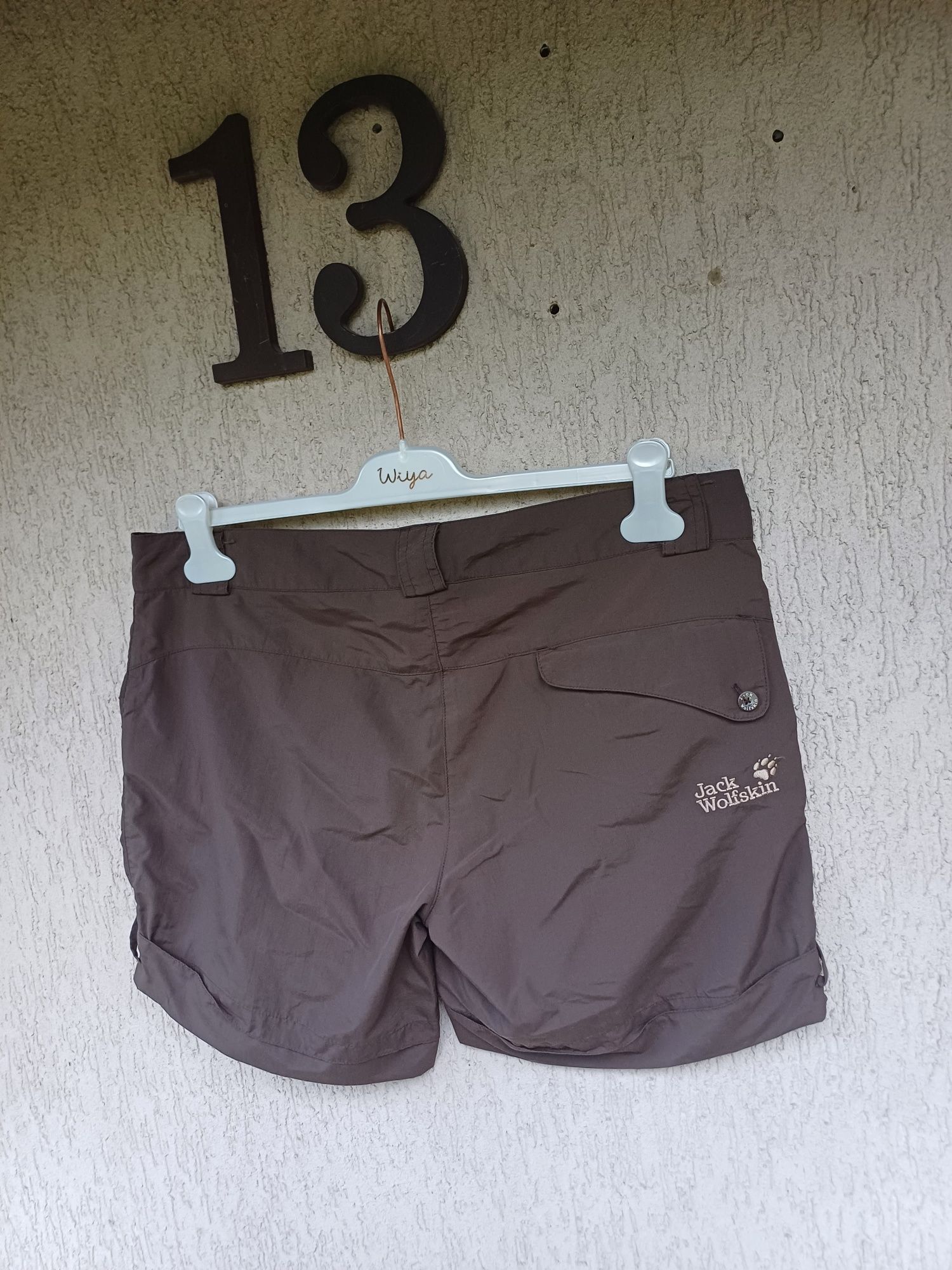 Damskie spodenki jack wolfskin