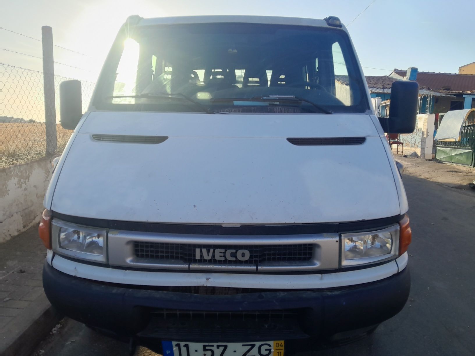 Iveco  daily 2.3  caixa aberta 9L
