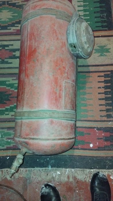 Балон газовий на авто.