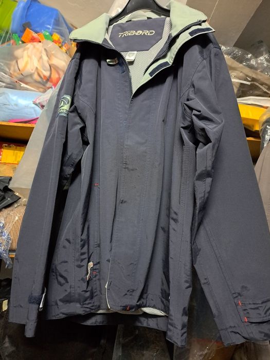 10 € casaco couro homem tamanho grande