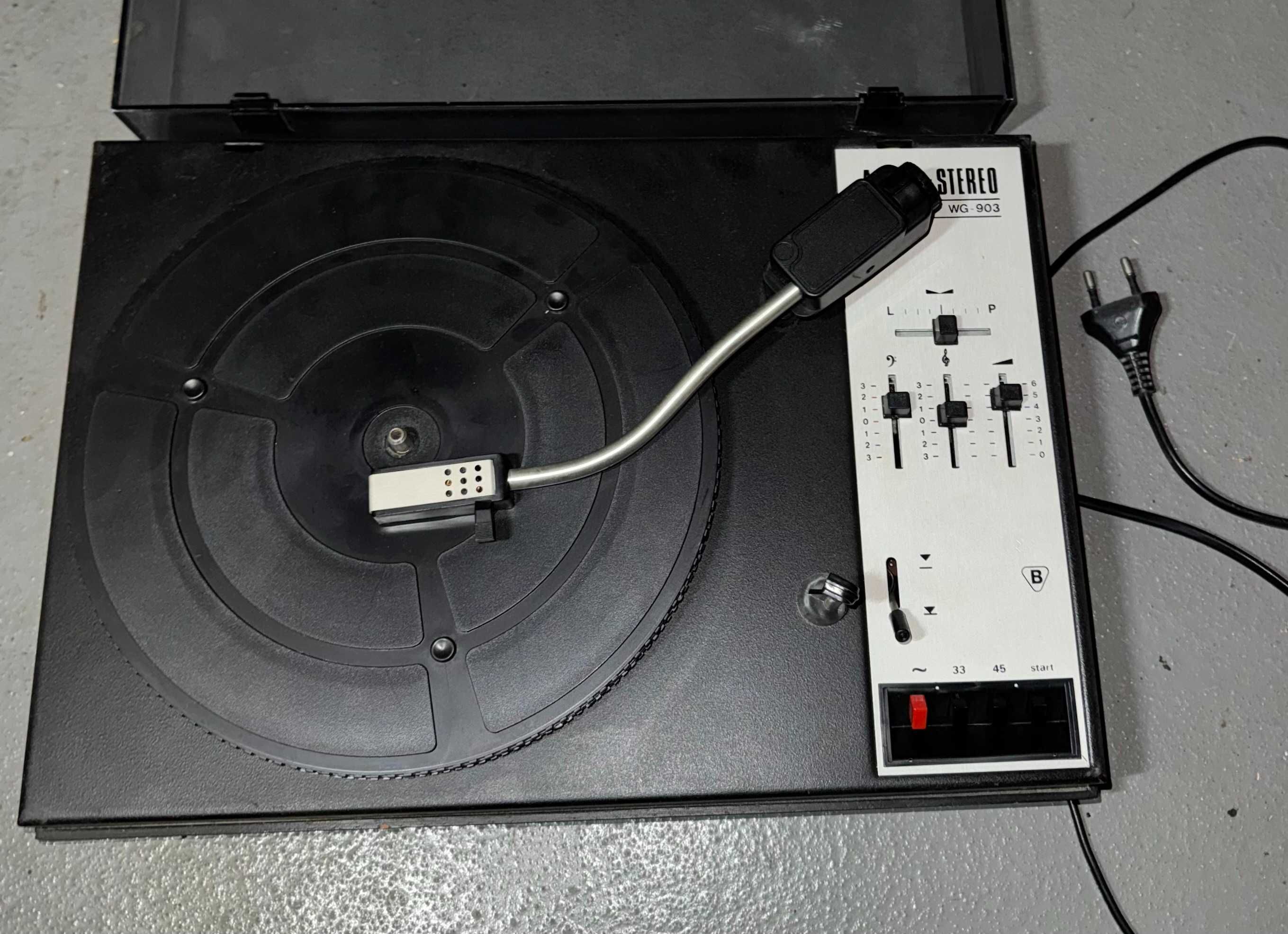 Gramofon Unitra Artur WG-903 Stereo – klasyk PRL