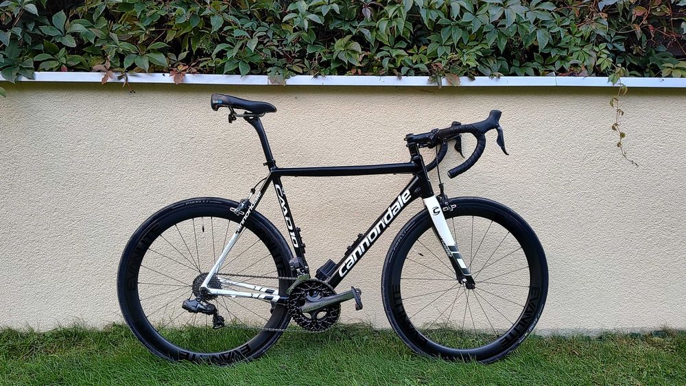 Cannodale Caad10 L 56cm 7,5kg Ultegra Di2 DuraAce Pirelli AbsolutBlack