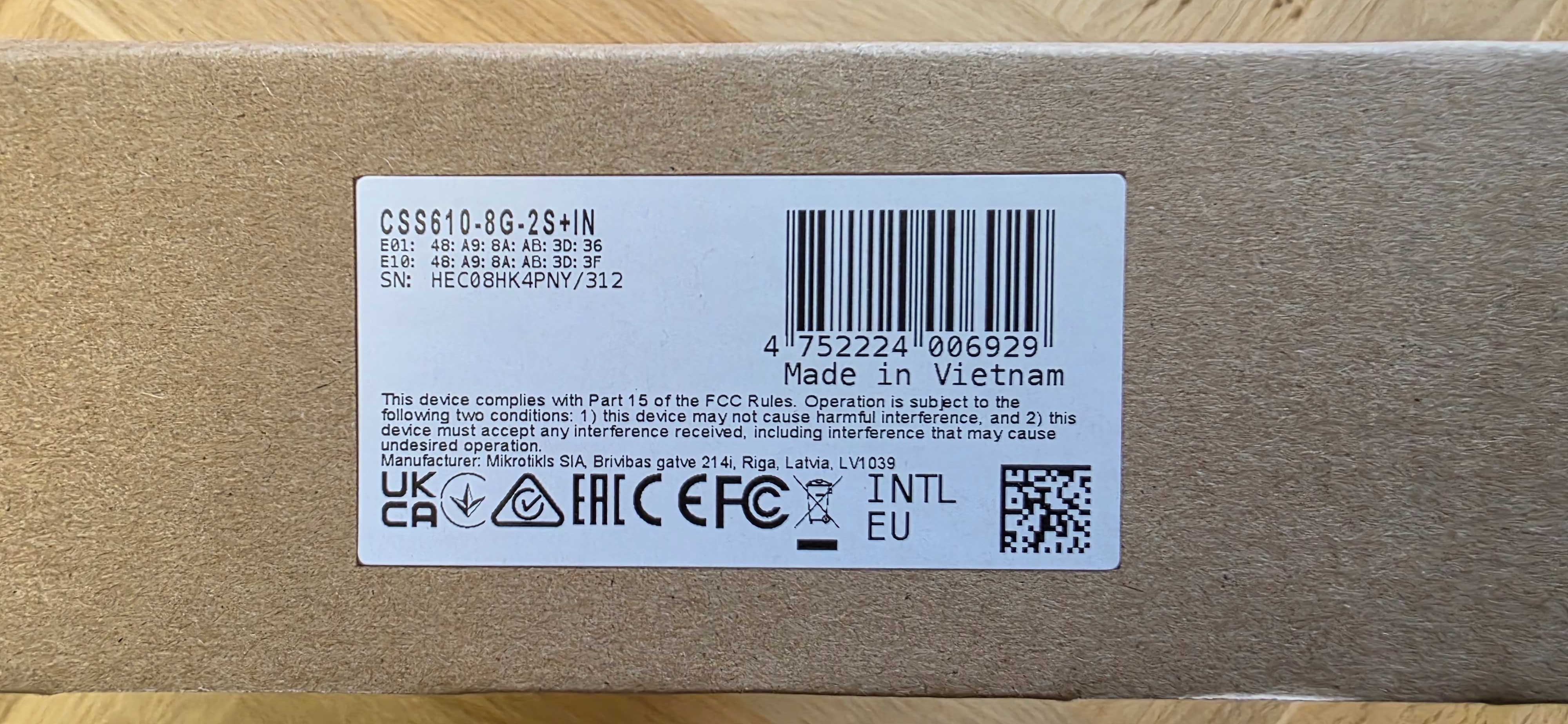 Комутатор MikroTik CSS610-8G-2S+IN 8 PORT 1000M 2SFP+