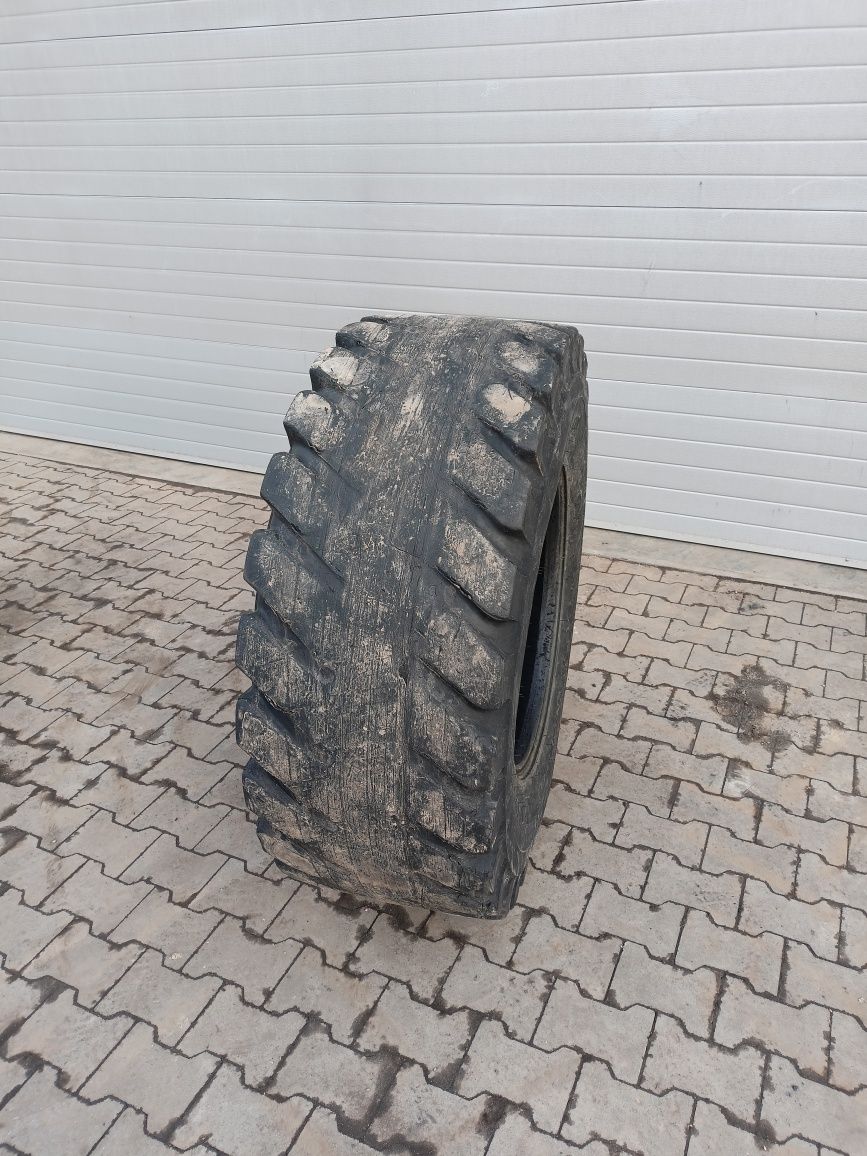 Opony firestone 460/70 r24