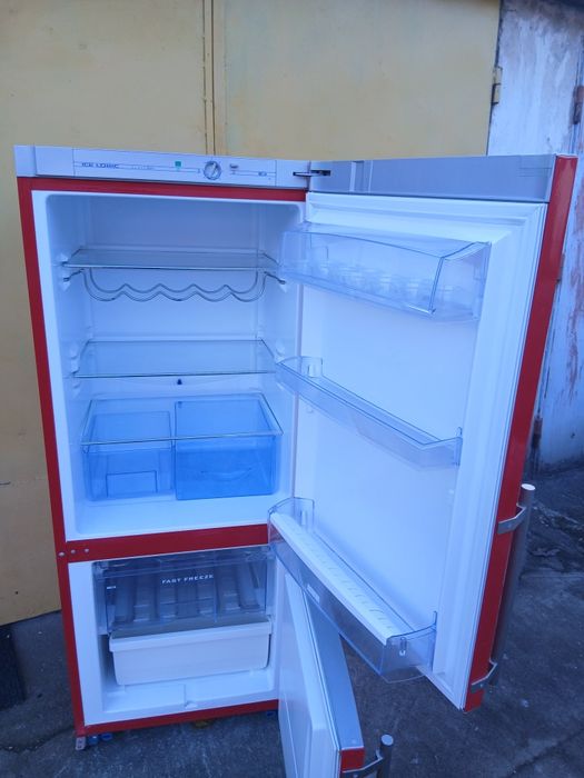 Lodówka firmy SEVERIN z osobnym zamrażalnikiem energooszczędna A++.