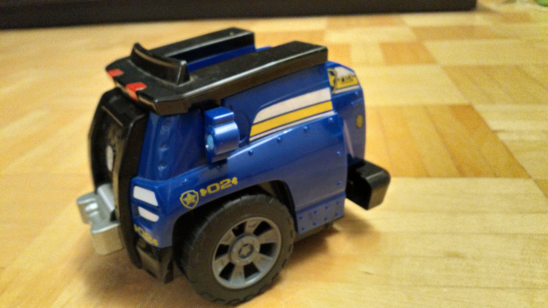 Psi Patrol Chase - pojazd policyjny transformujący + Rocky gratis