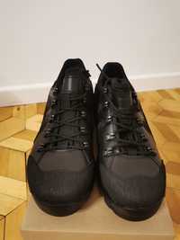 Czarne buty Wojas