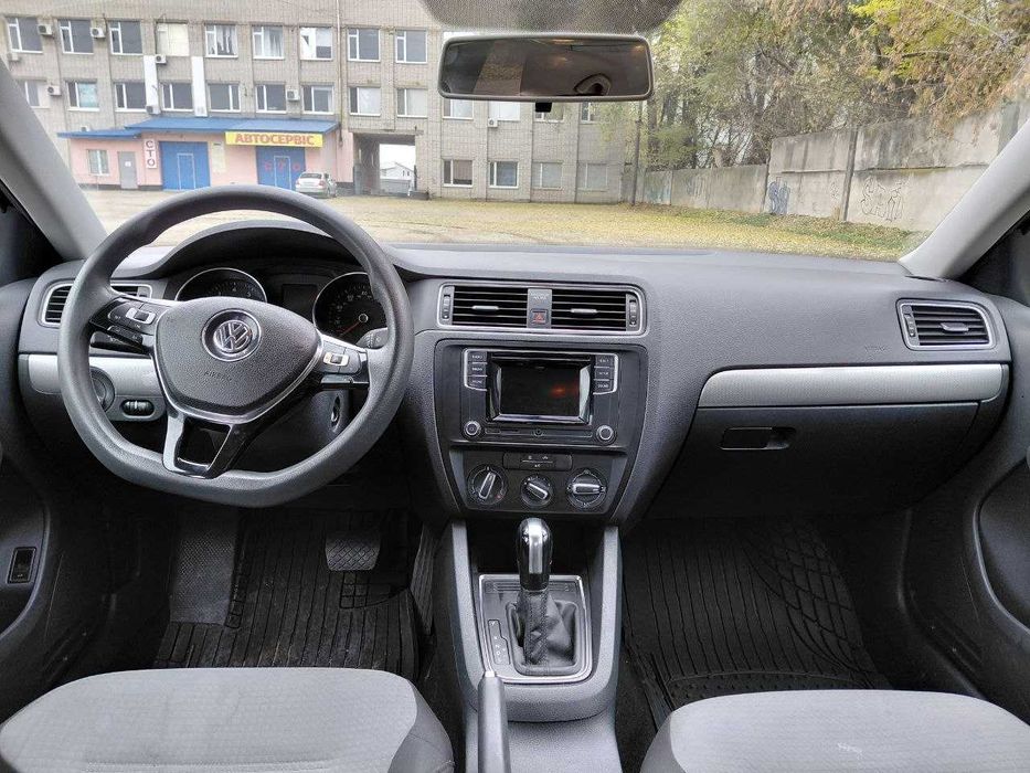 Продаж авто Volkswagen Jetta 2017 — у чудовому стані