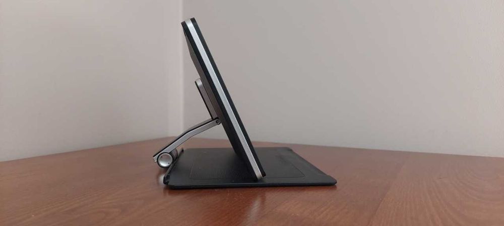 Mimo UM-760 - Monitor 7" zasilany przez USB