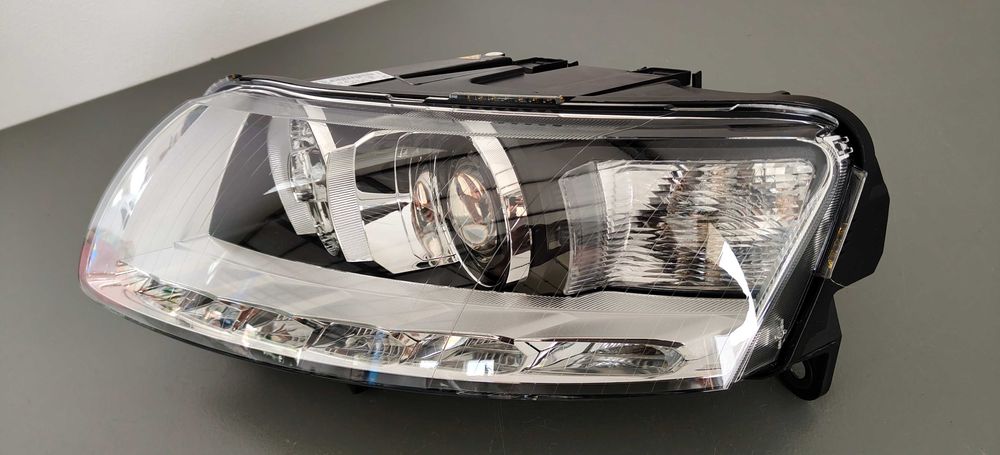 Lampa Przod Led Xenon Skrętny Audi A6 C6 4F Lift 08-11r NOWA Hella