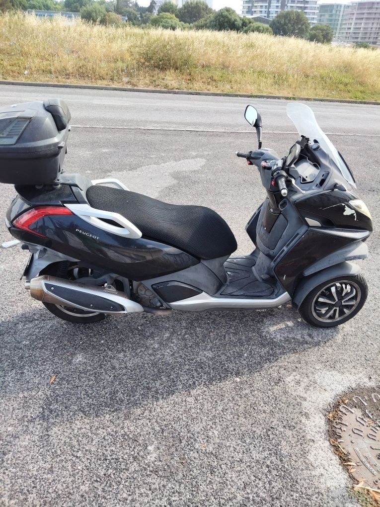 Peugeot Metrópolis 400cc