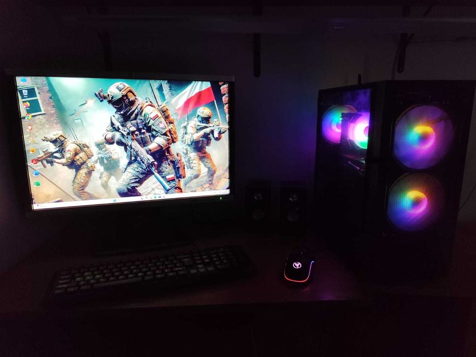 Gamingowy komputer. RX580 8GB, 64GB RAM, 8rdzeni+monitor+akcesoria