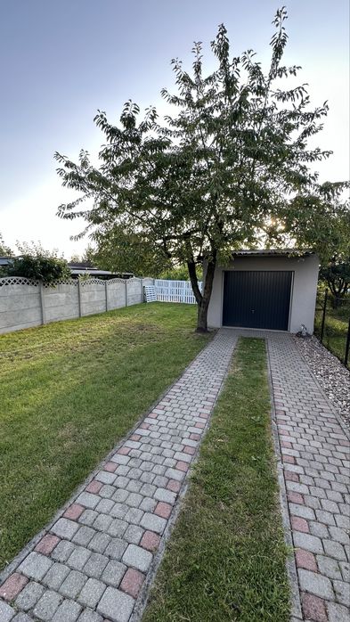 Sprzedam  dom z działka i garażem w idealnej lokalizacji