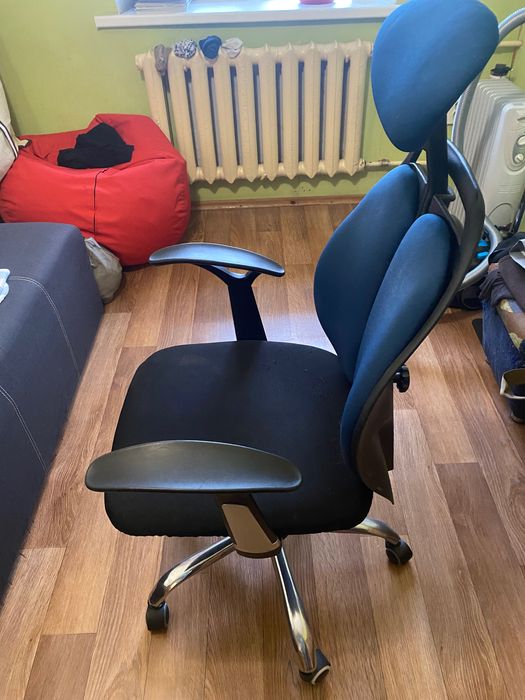 Крісло на колесах