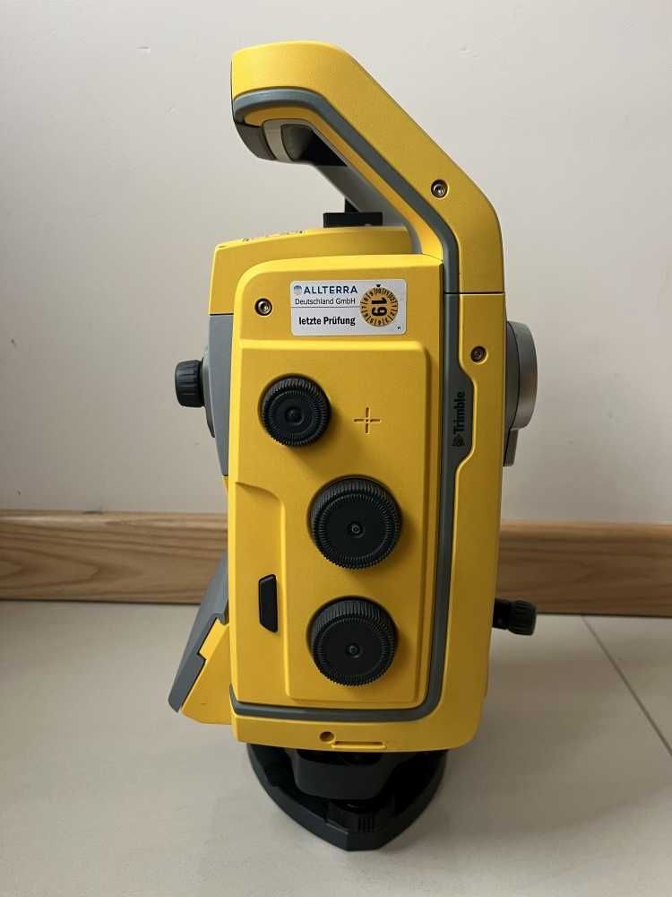 Tachimetr robotyczny Trimble S5 Dr Plus 3" - gotowy zestaw