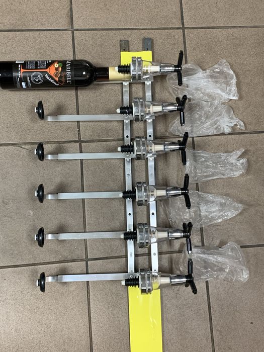 Дозатор для сиропів