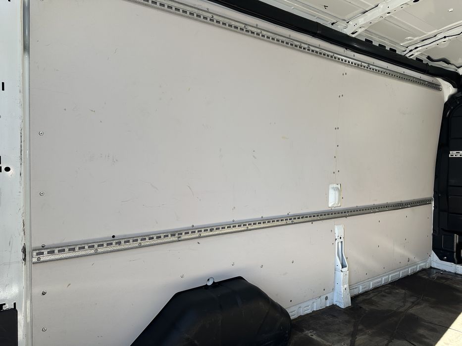 Ford Transit Automatika