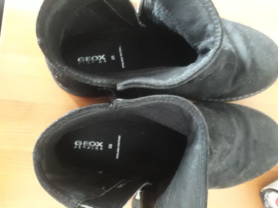 Botas .GEOX.Camurça. Menina