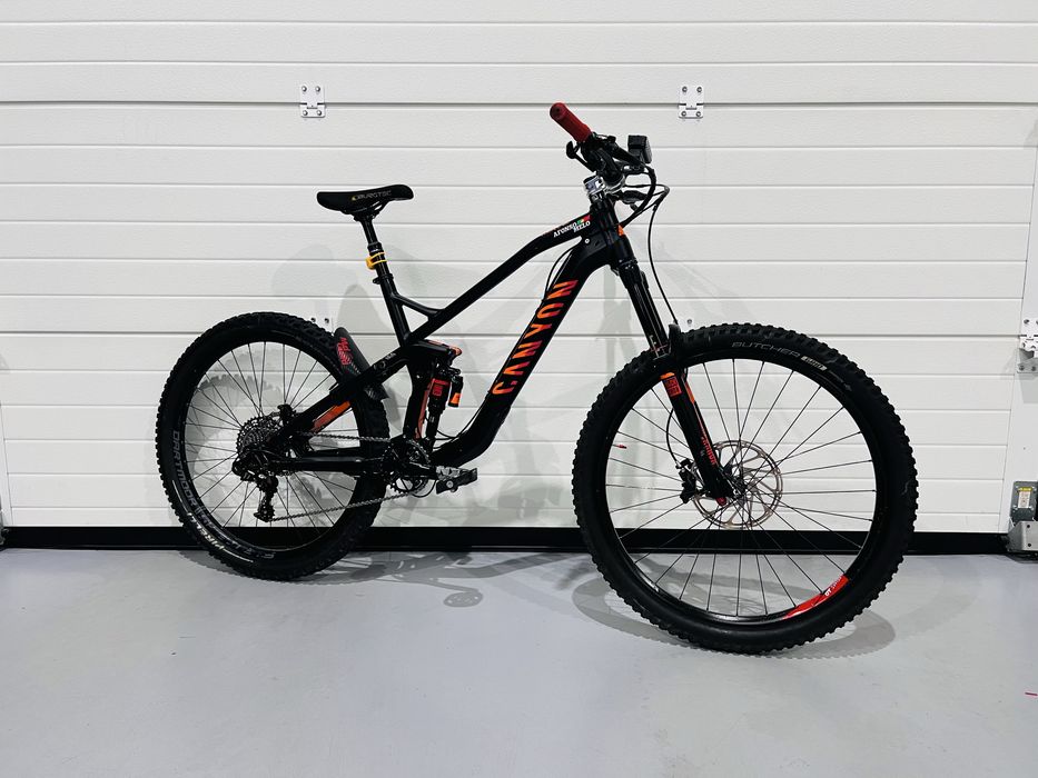 Bicicleta de Enduro CANYON strive AL 160 27,5 tamanho L